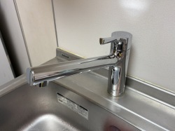 埼玉県さいたま市南区 TOTOキッチン水栓 TKS05301J 交換完了写真（施工後）