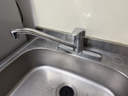 千葉県市川市 既存キッチン水栓TKJ33U3R（施工前）
