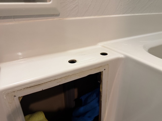 浴室水栓の交換DIY - 配管を切り離し水栓本体を外す